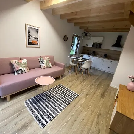 Tatil parkı Sosnowy Park Białogóra